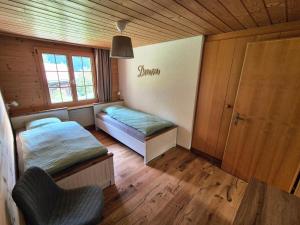 Chalet Condor - Aare Jungfrau AG