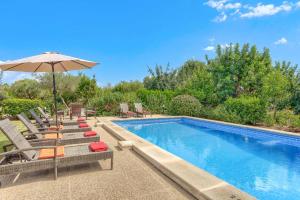 Villa Garriguer by Villa Plus