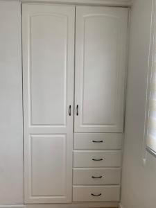 Lucas Host Your home away from home - brand new