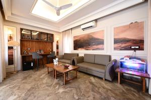 The Bhagwati Cottage & Villa