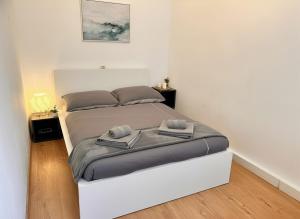 Stylish Vienna City Loft - Two Bed Rooms for 5 Person with cute Balcony