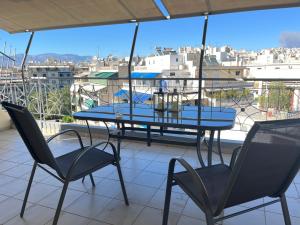 Large terrace studio