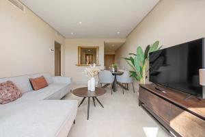 Ultimate Rentals - Sunny Escape in Estepona Sotoserena