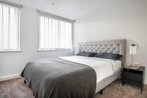 Cosy 2 Bedroom Flat by Soho & Fitzrovia
