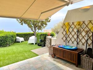 Sea View Family Beach House