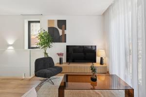 Brand new luxurious 2-Bedroom Duplex