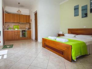 Blue sea Alikanas beach