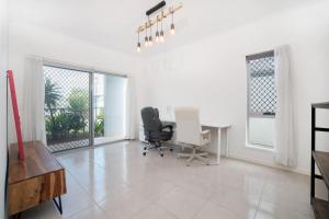 Spacious Retreat with Balcony Patio and Family Comfort