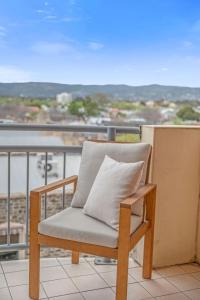 Adelaide Hills View Retreat