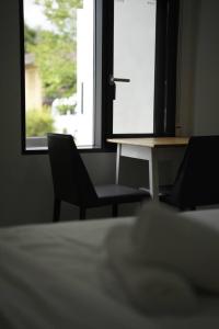 Self-Contained Unit Perfect for Solo or Couple Travelers