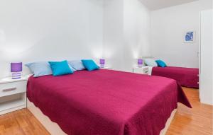 1 Bedroom Beautiful Apartment In Fazana