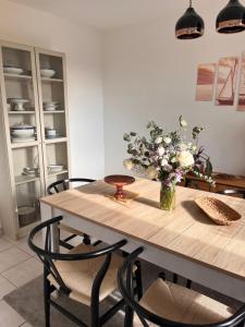 Calme, vue st Victoire, proche centre ville avec parking