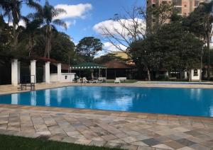 Lindo Apartamento no Condomínio Quisisana