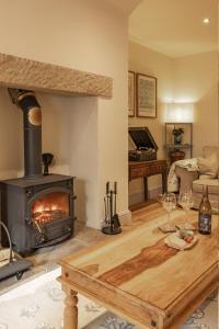 STAXTON COACH HOUSE dog friendly with garden