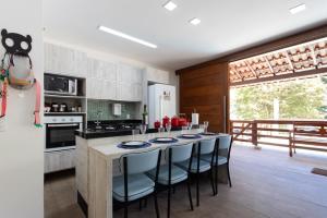 Sitio com Piscina, Jogos e Espaco Home Office