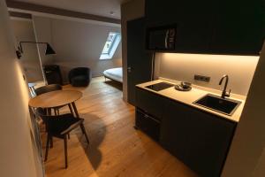 Conlon House Central