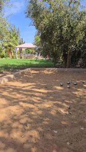 Exclusive Marrakech Villa - 7 Suites - Heated Pool - Staff Included - Sleeps 14