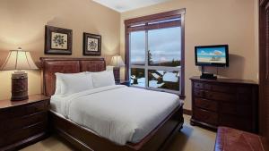 Stonegate Resort Unit C403
