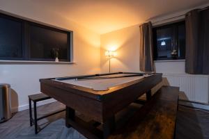 Penthouse in Central Nottingham with Hot tub and Games