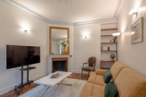 St Dominique Gem, 5 Min Walk to the Eiffel Tower