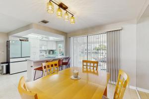 Port Charlotte Paradise