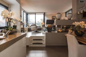 Executive Houseboat-Apartment Sumatra