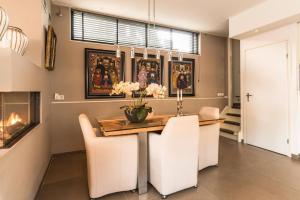 Executive Houseboat-Apartment Sumatra