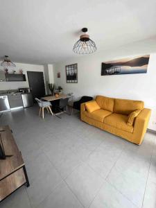 bel appartement vue montagne proche bastia