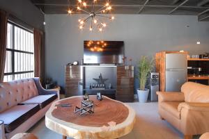 NEW Industrial Loft at Ensenada