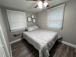 Modern 3BR Home near Raleigh and RTP, EV Charger and Arcade