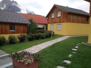 Ferienhaus Feriendorf Uorsin Scuol Schweiz