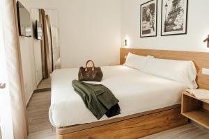 ASTUTO 21 Suites - Adults Only