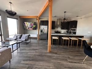 Luxe 2BR condo in Denvers Rino Art District