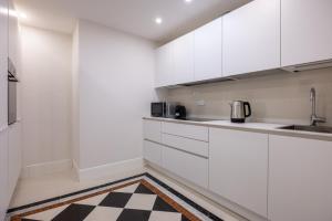 The White House - Home of the Frescoes