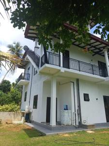 TG Home Stay Villa Ahnagama