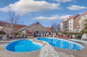 Wyndham Branson at the Meadows - 2 BR- Apartment with resort Access