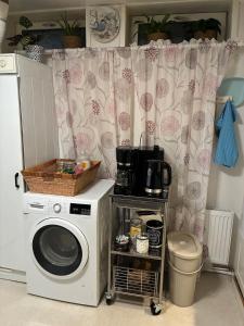 Close to Gothenburg & the sea - with your own sauna!