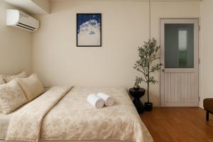 Hanoi French Quarter Stay by Hoàn Kiếm Lake