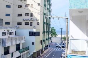 Apto na Av. Atlântica com garagem RN1147