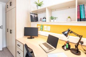 For Students Only Myrtle Court in Liverpool