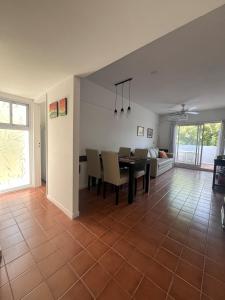 Hermoso Departamento En Pinamar con Parrilla Terraza Cochera Vista