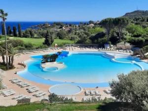 Studio-terrasse vue mer-Clim-parking-Draps inclus