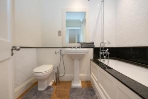 The Egerton Edition - 3 BR Penthouse Near Harrods