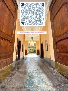 Attic Domotic Speed Summer Vibe - Heart of Brera, 10 Mins Straight Walk to Duomo and Easy Malpensa Access - taxi no need B&B
