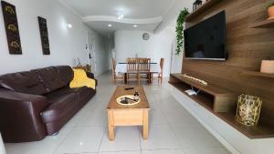 Apartamento 120 metros do mar de Bombas