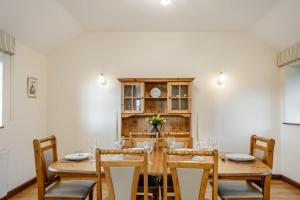 3 Bed in Whitwell oc-h33498