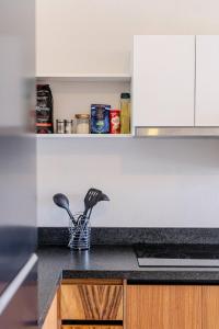 Céntrico departamento con alberca wifi gym