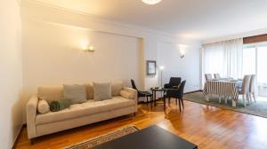 Charmy Rodrigues Lobo Apartments