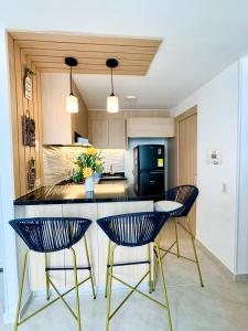 Tu Hogar en Floridablanca - Apto de 2 Habitaciones con Aire Acondicionado