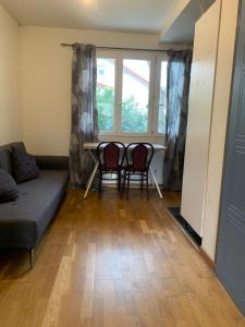 Studio Spacieux au Grand Paris